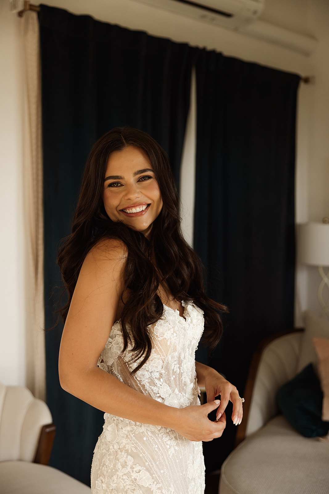 Bride getting ready for her wedding at La venta inn